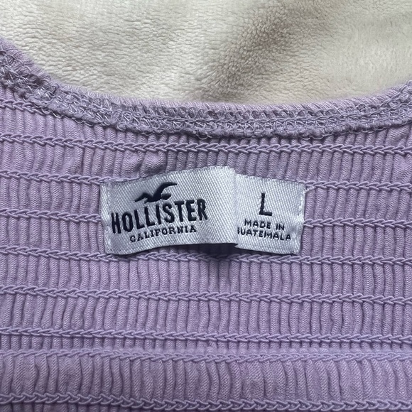 Hollister Ribbed Ruffled Bottom Crop Top Tank - Picture 3 of 3